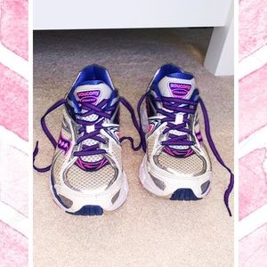 Saucony White, Pink, & Purple Running Shoes